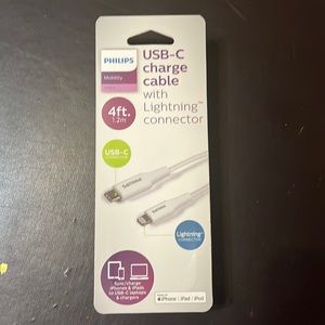 Philips USB-C Charging Cable with Lightning Connector 4 ft (1 ct)